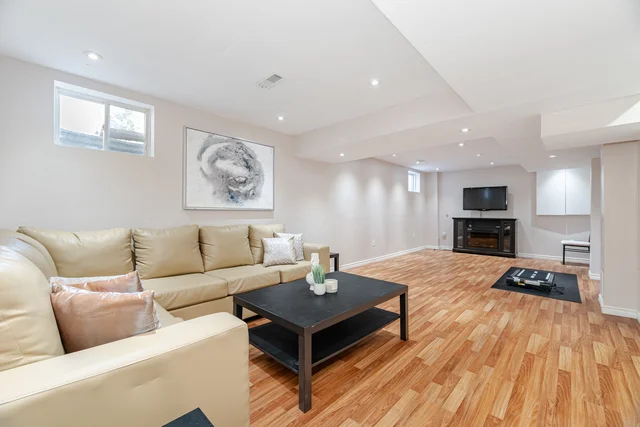 643 Hamilton Crescent, Milton - photo 50