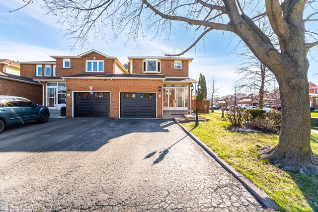 127 Tulip Drive, Brampton - photo 2