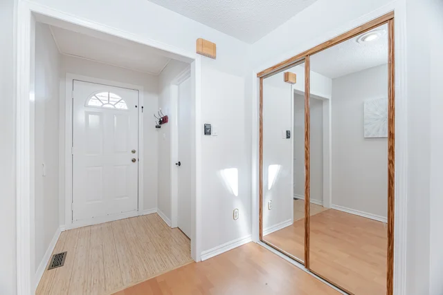 127 Tulip Drive, Brampton - photo 6