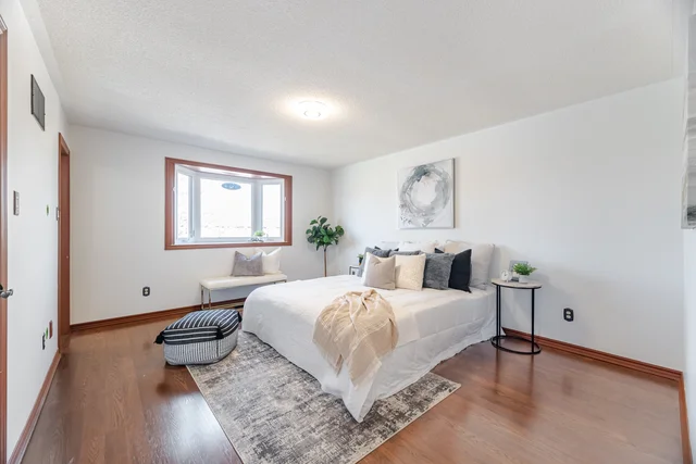 127 Tulip Drive, Brampton - photo 22