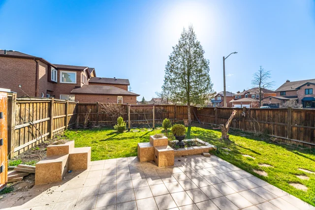 127 Tulip Drive, Brampton - photo 34