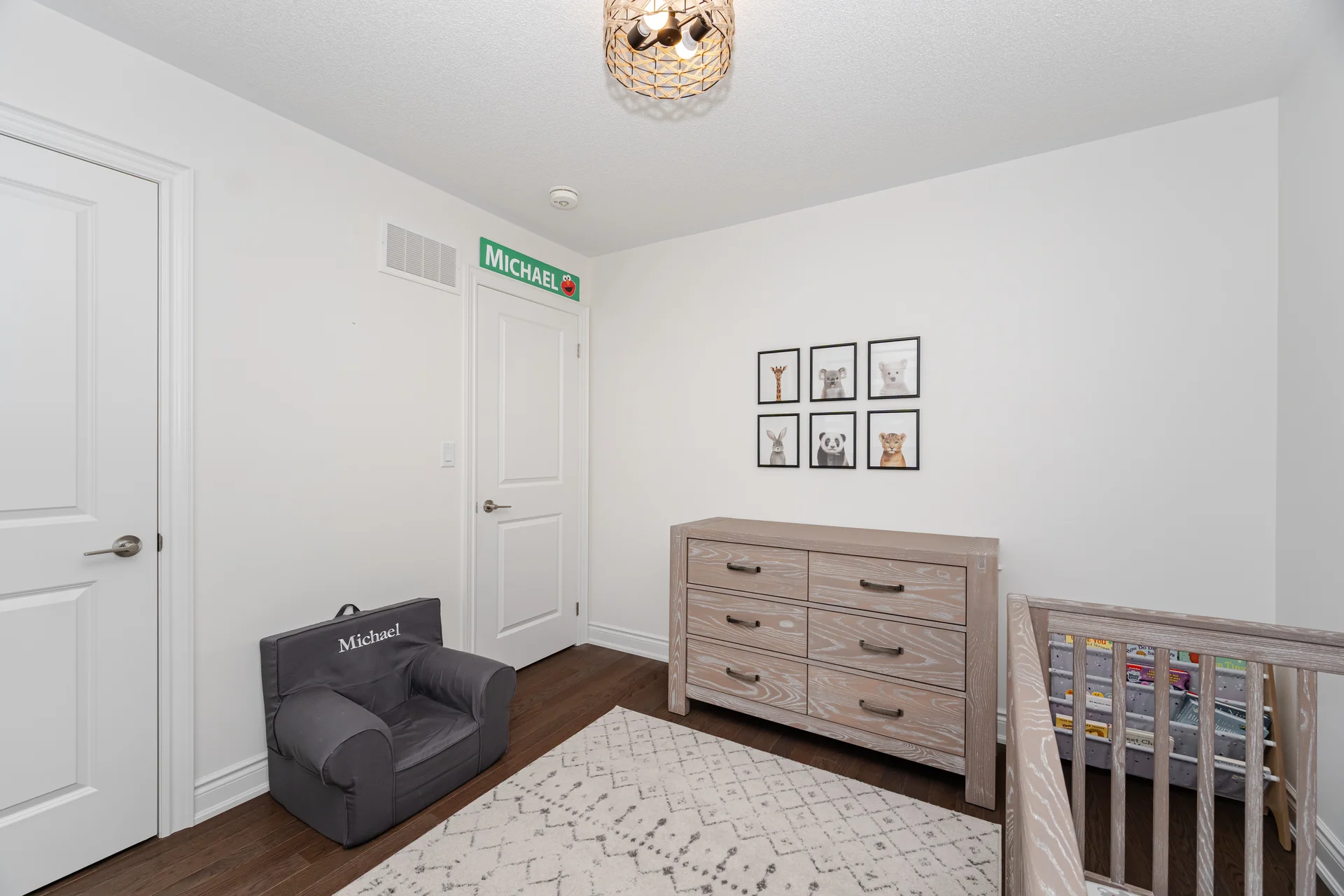 112 Bartram Crescent, Bradford - photo 43