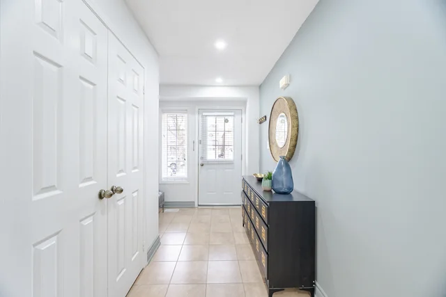 640 Sunbird Trail, Pickering - photo 6