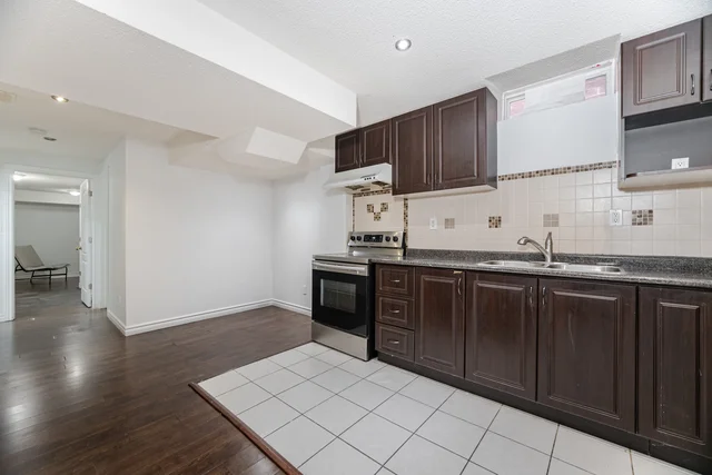640 Sunbird Trail, Pickering - photo 44
