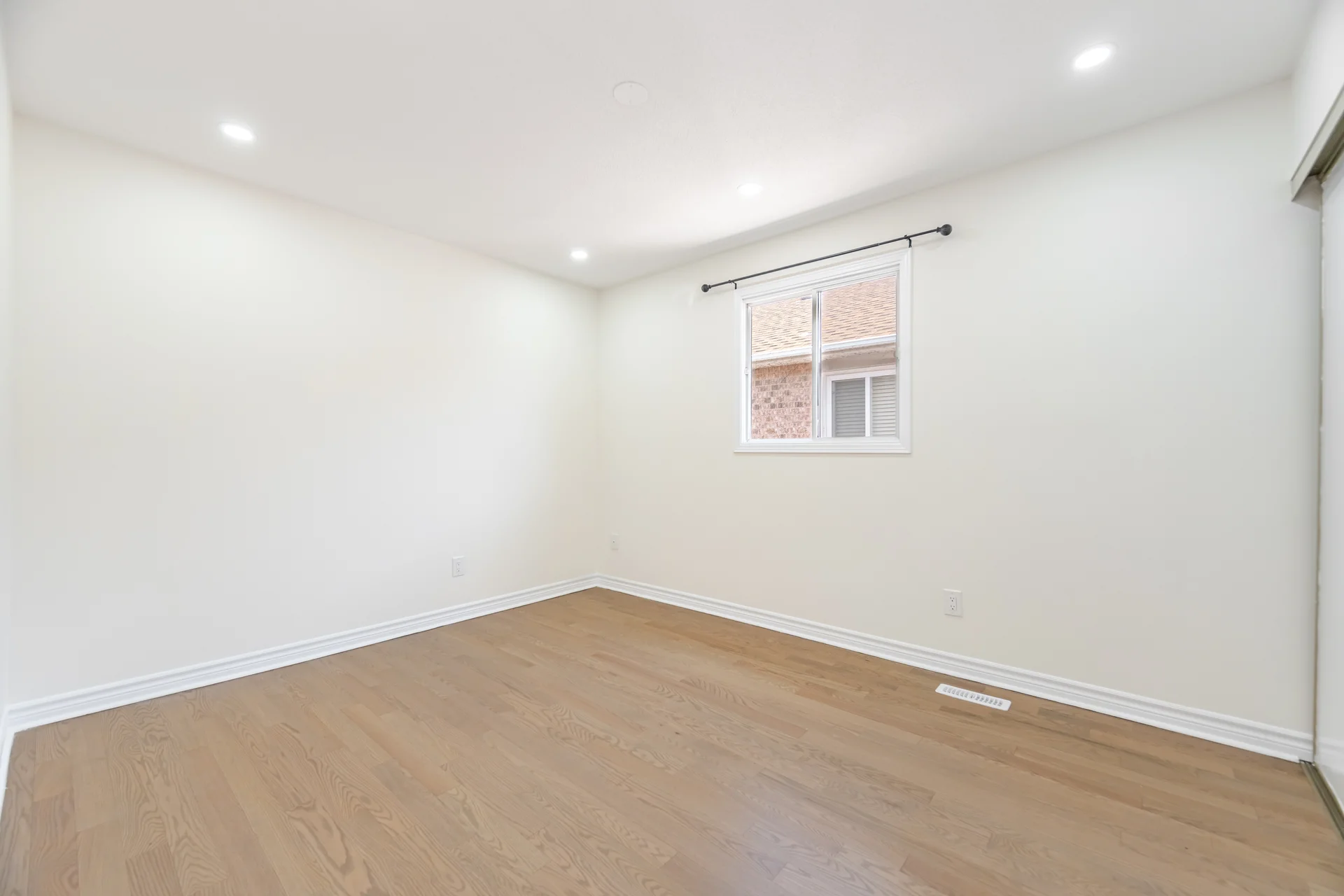 6114 Duford Drive, Mississauga - photo 40