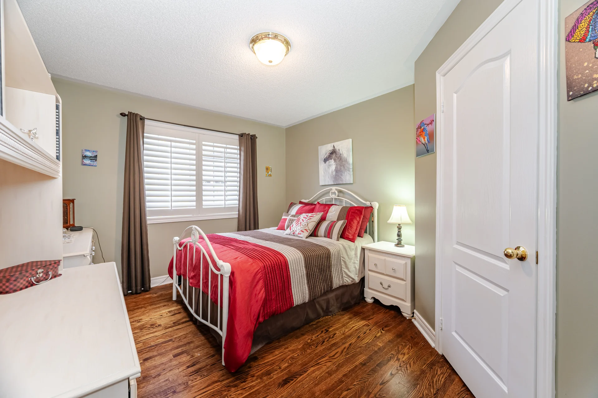 3296845