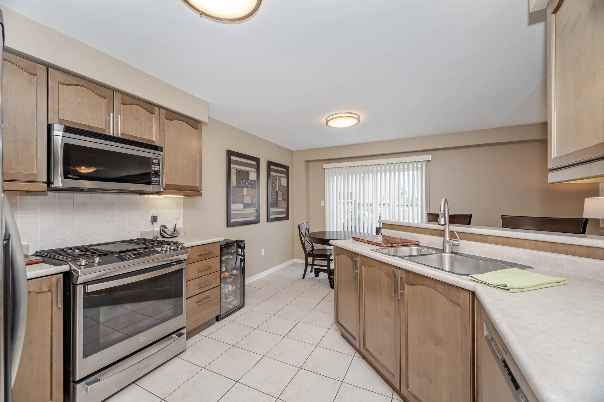 363 Edenbrook Hill Drive, Brampton - photo 15