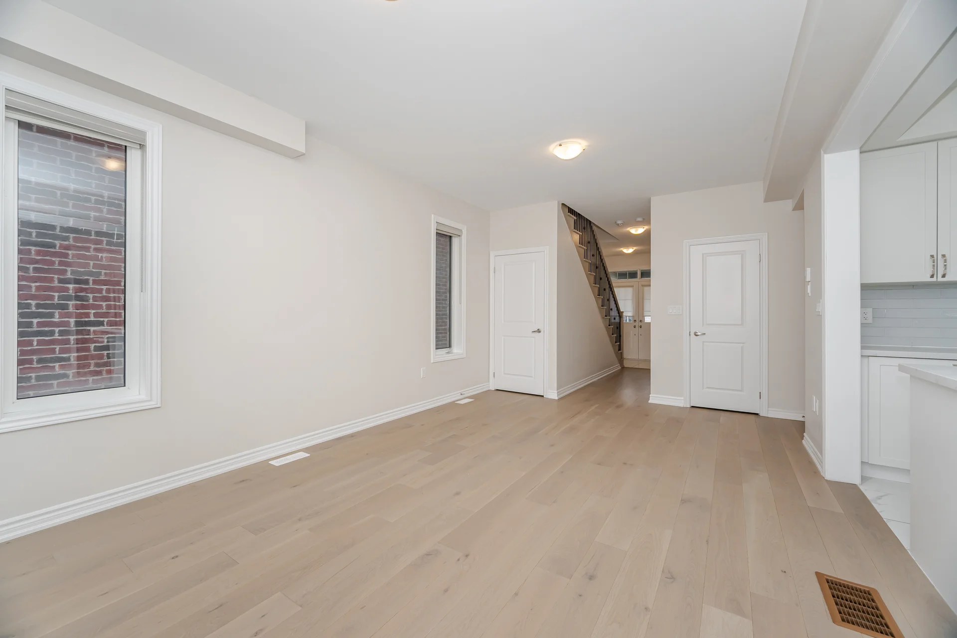 50 Prudhoe Terrace, Barrie - photo 9