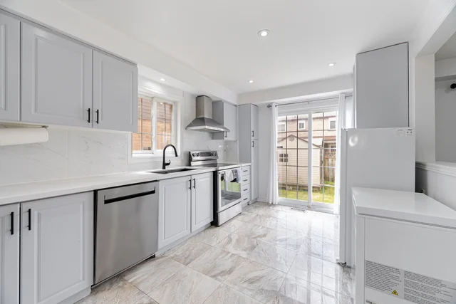 69 Chalmers Crescent, Ajax - photo 21