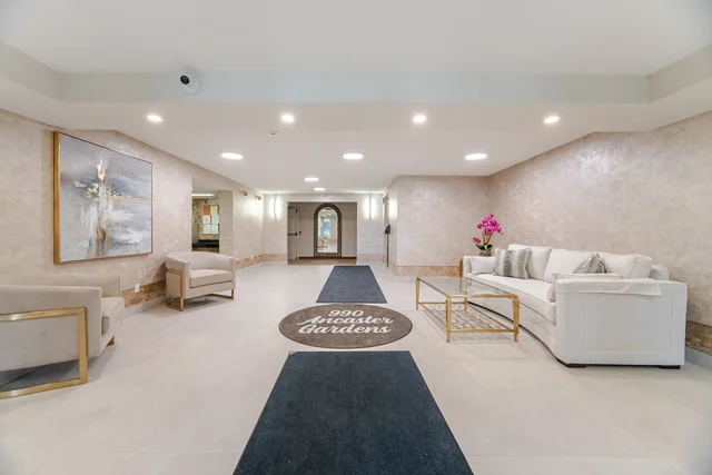 #308-990 Golf Links Road, Ancaster - photo 3