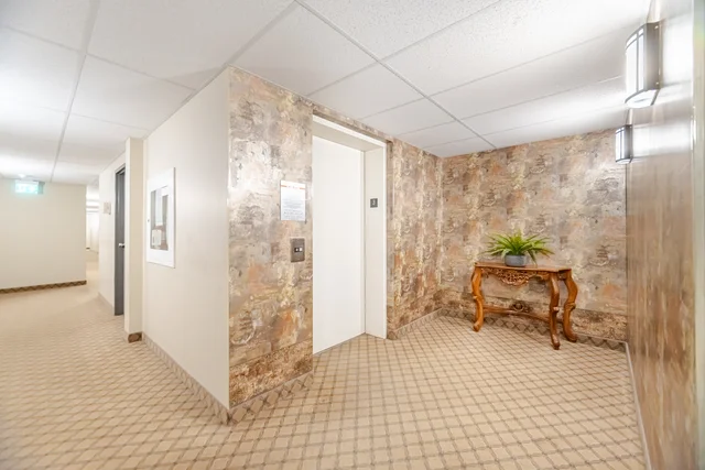#308-990 Golf Links Road, Ancaster - photo 5