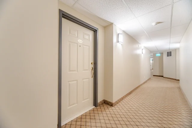 #308-990 Golf Links Road, Ancaster - photo 6