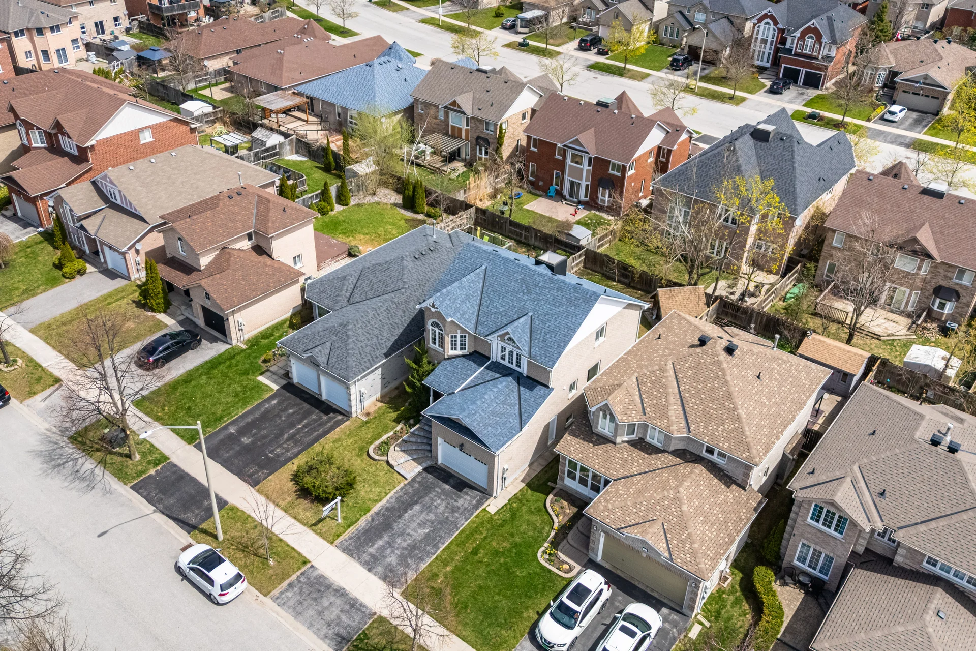 23 Huntington Drive, Barrie - photo 2
