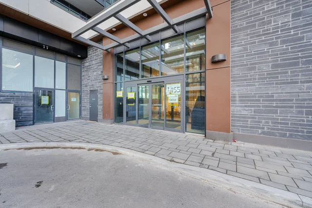#902-1455 Celebration Drive, Pickering - photo 2