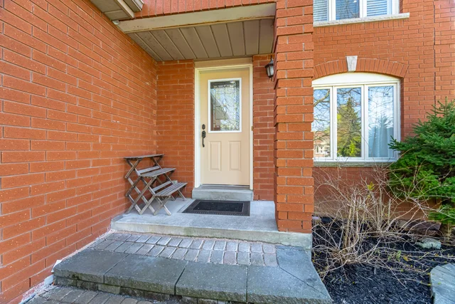 269 Hoover Drive, Pickering - photo 5