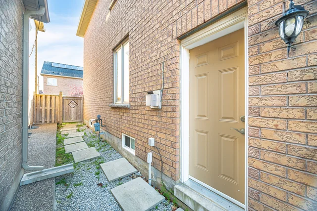 36 Edenfield Street, Brampton - photo 35