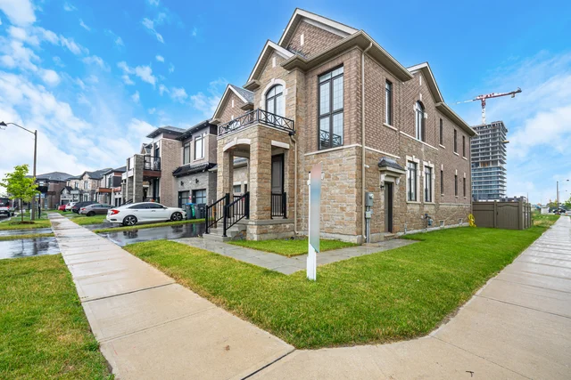 1 Moorcroft Place, Brampton - photo 3