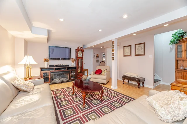 #9-580 Eyer Drive, Pickering - photo 31