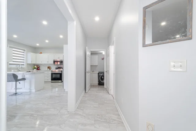 7 Millsborough Road, Brampton - photo 30