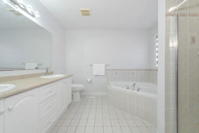 7 Millsborough Road, Brampton - photo 42