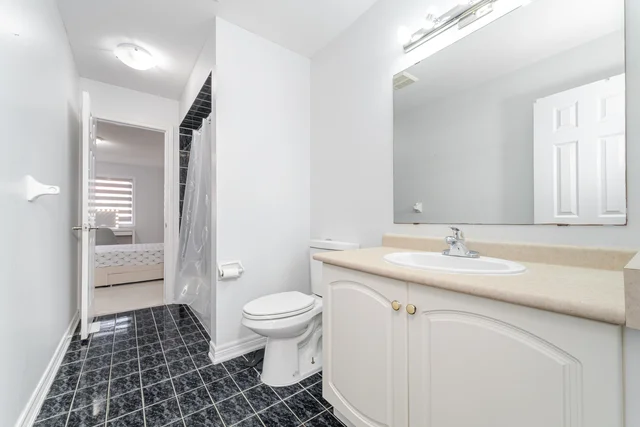 7 Millsborough Road, Brampton - photo 52