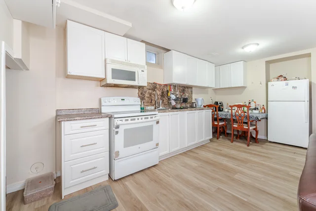 7 Millsborough Road, Brampton - photo 66