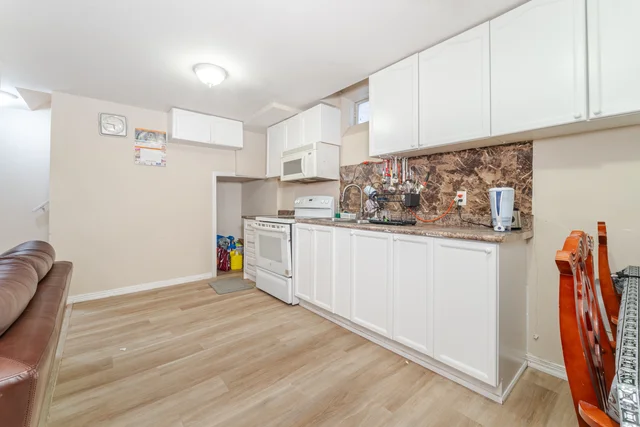 7 Millsborough Road, Brampton - photo 67