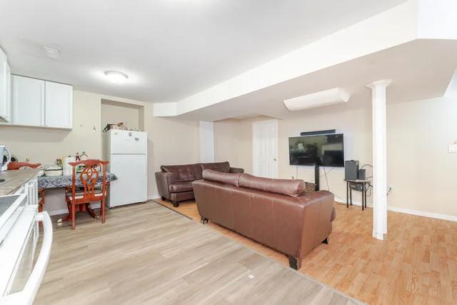 7 Millsborough Road, Brampton - photo 69
