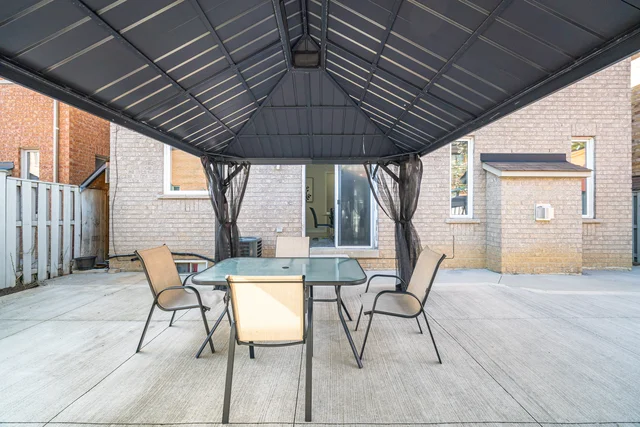 7 Millsborough Road, Brampton - photo 77