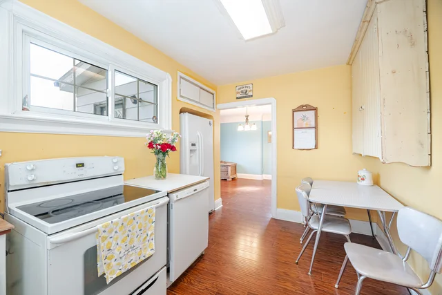 980 King Street East, Oshawa - photo 24