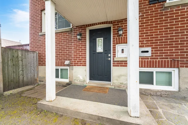 980 King Street East, Oshawa - photo 43