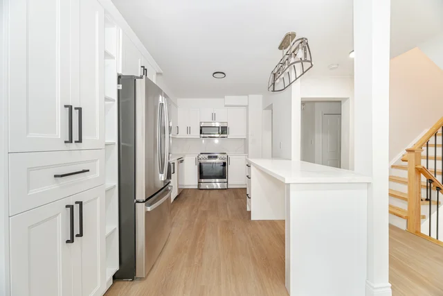 #10-3360 The Credit Woodlands, Mississauga - photo 8