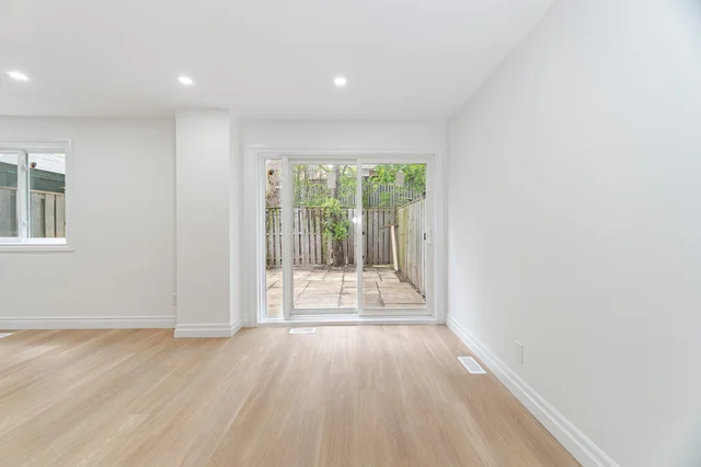 #10-3360 The Credit Woodlands, Mississauga - photo 13