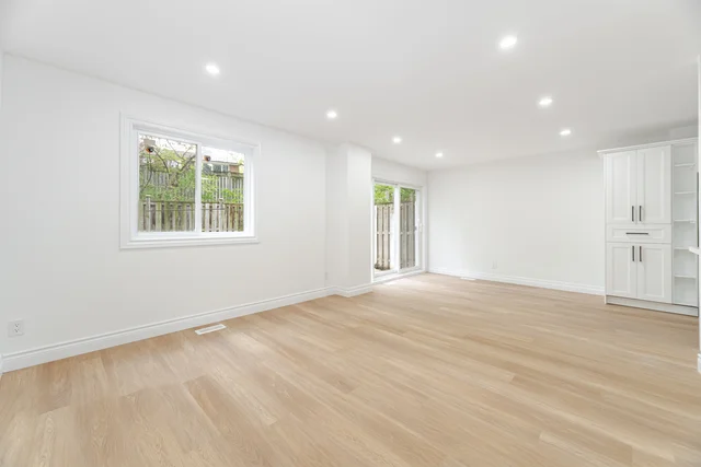 #10-3360 The Credit Woodlands, Mississauga - photo 16