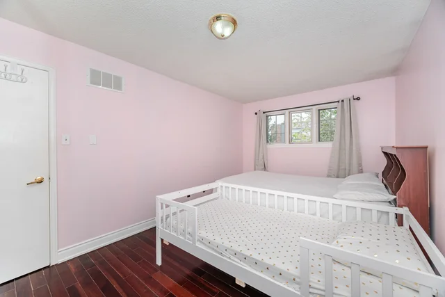 30 Panda Lane, Brampton - photo 23