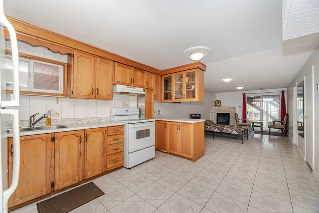 30 Panda Lane, Brampton - photo 33