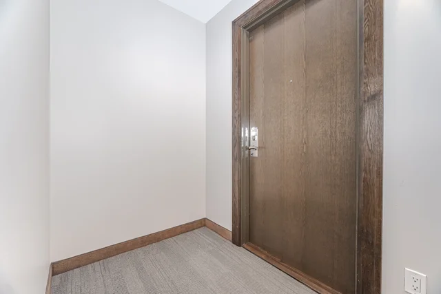#2902-2900 Highway 7, Vaughan - photo 7
