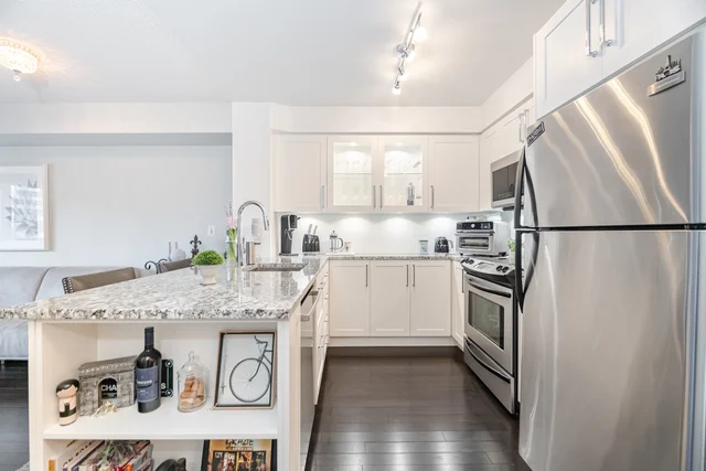 #1506-25 Carlton Street, Toronto - photo 10