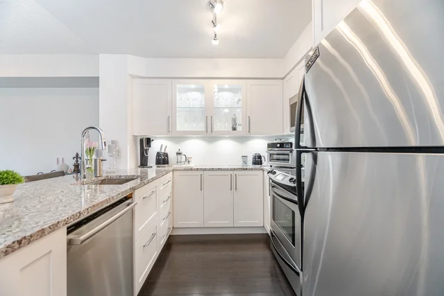 #1506-25 Carlton Street, Toronto - photo 13