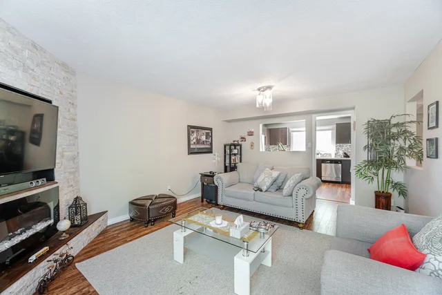 1340 Brands Court, Pickering - photo 22