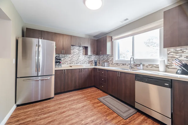 1340 Brands Court, Pickering - photo 23