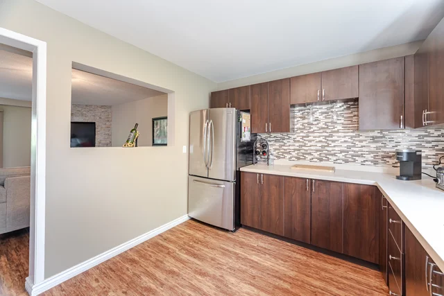 1340 Brands Court, Pickering - photo 24