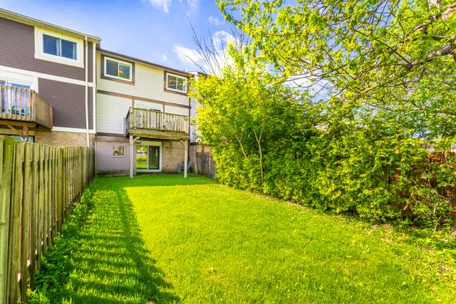 1340 Brands Court, Pickering - photo 47