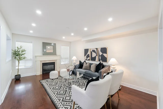 3938 Burdette Terrace, Mississauga - photo 11