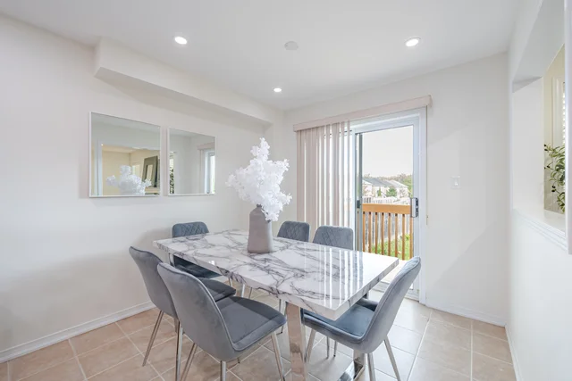 3938 Burdette Terrace, Mississauga - photo 19