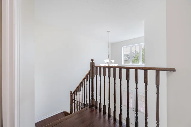 3938 Burdette Terrace, Mississauga - photo 25