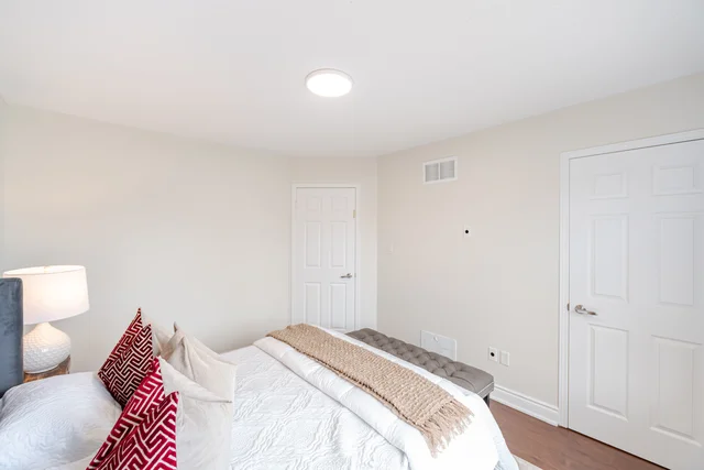3938 Burdette Terrace, Mississauga - photo 32