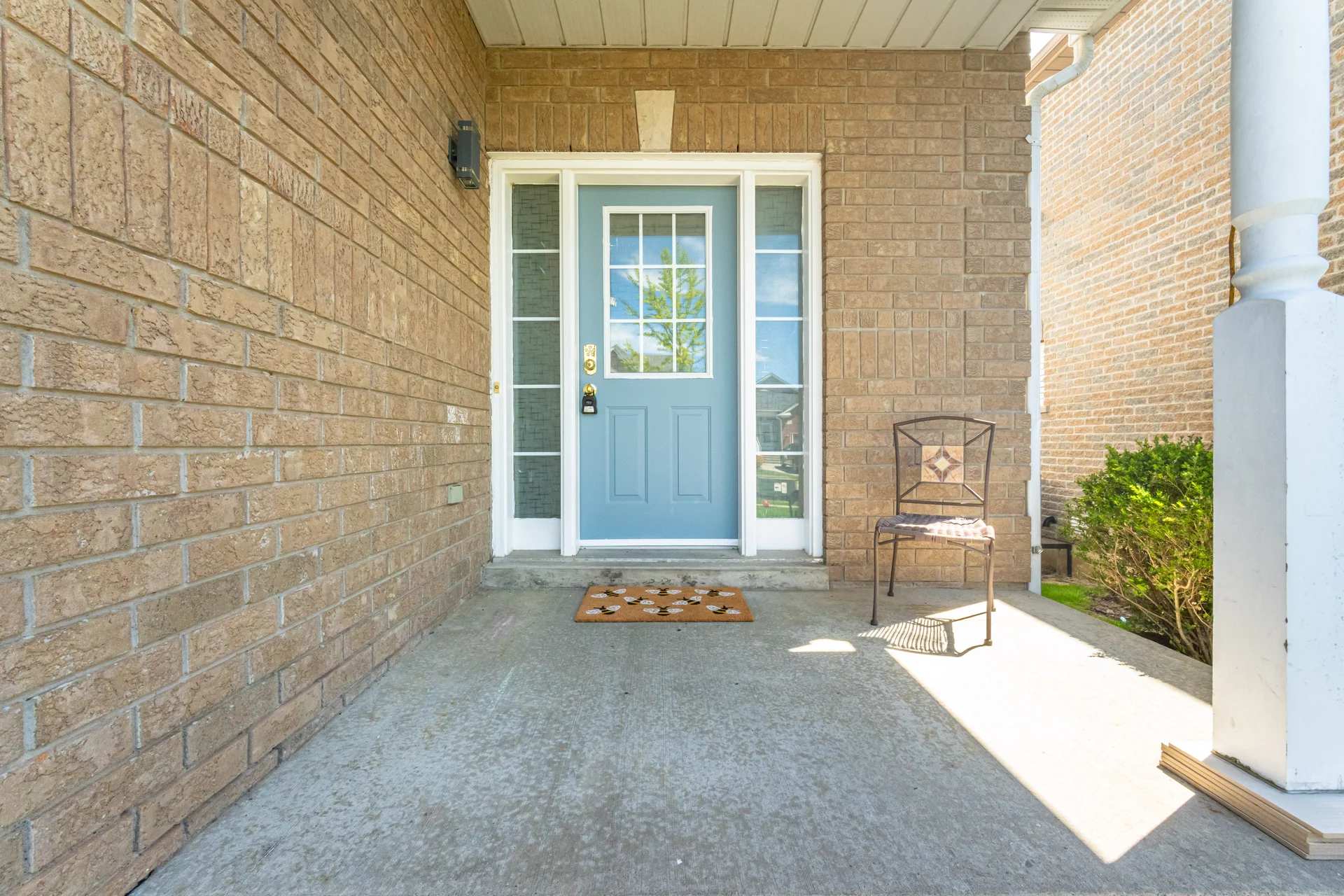 39 Aylesworth Avenue, Courtice - photo 5
