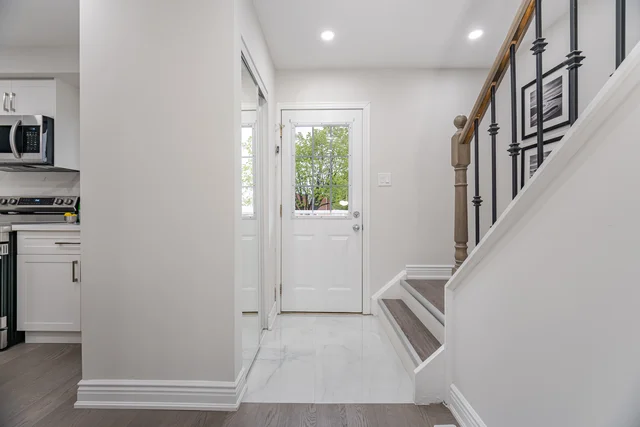 3 Chalmers Crescent, Ajax - photo 7