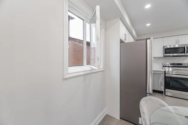 3 Chalmers Crescent, Ajax - photo 18